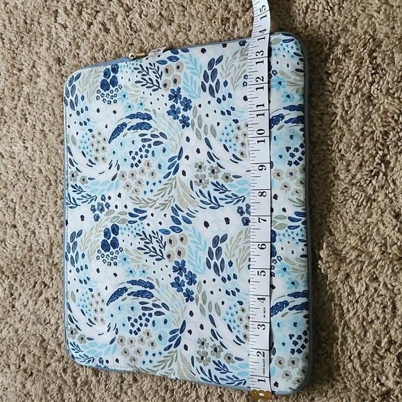 Elyse Breanne Design Floral Laptop Sleeve - Picture 5 of 6